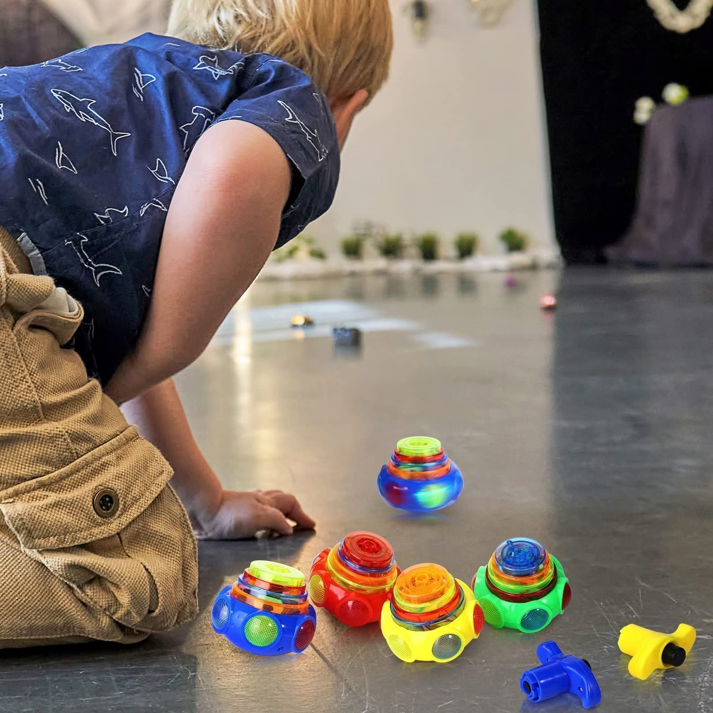 🔥BIG SALE - 49% OFF🔥 Music Flashing Spinners Toy With Launcher